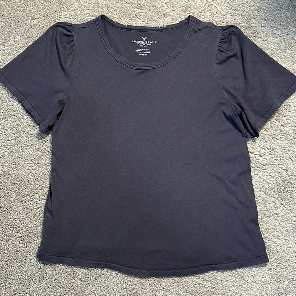 Short sleeve American Eagle shirt